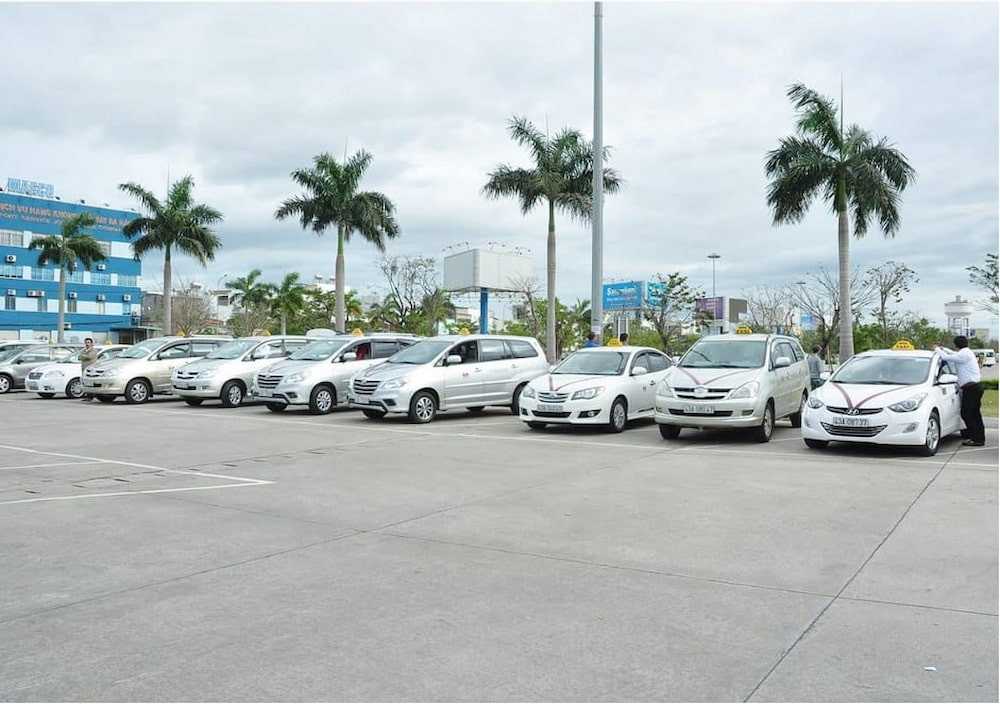 Đa dạng xe từ Taxi Phố Nối Hưng Yên