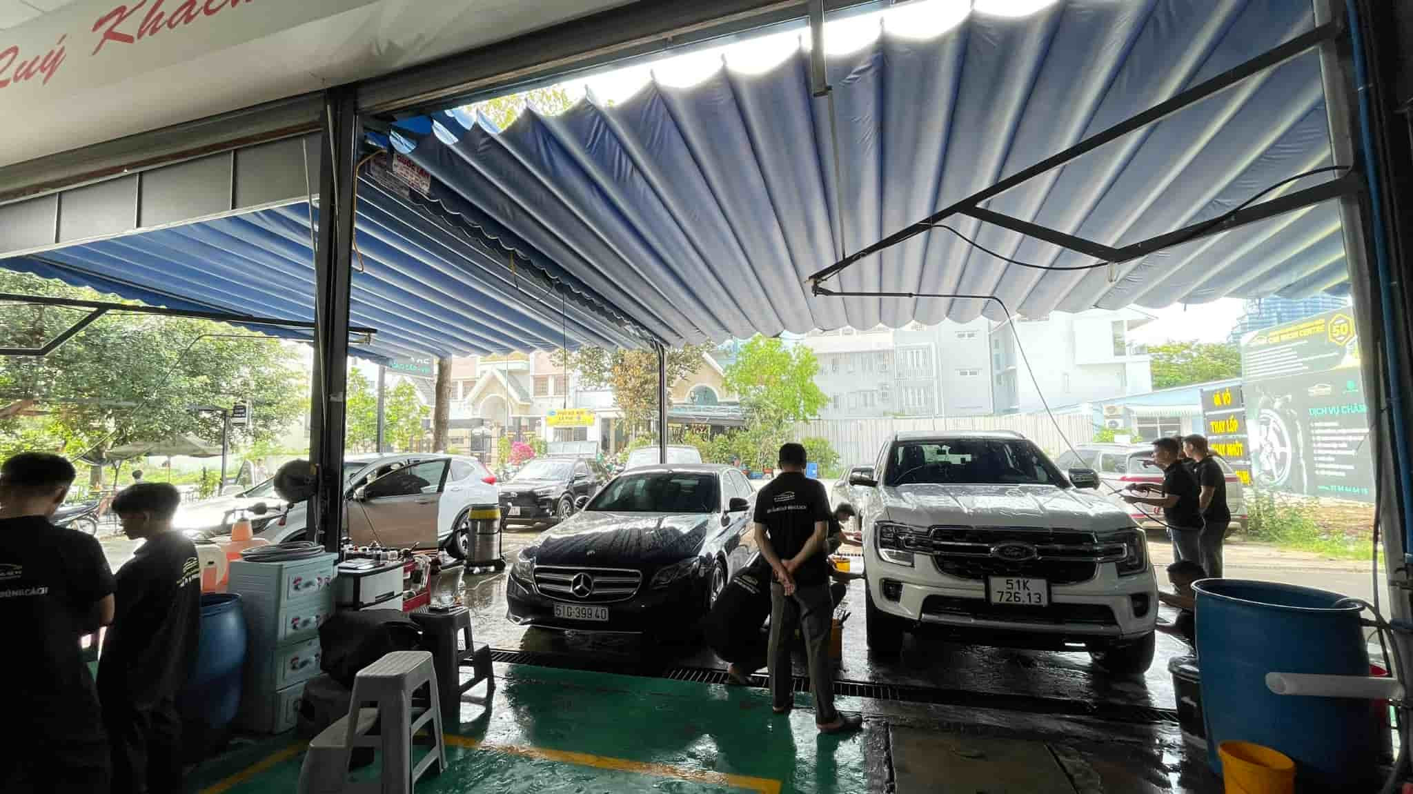 Đảm bảo an tâm khi chọn địa chỉ rửa xe ô tô chuyên nghiệp uy tín.