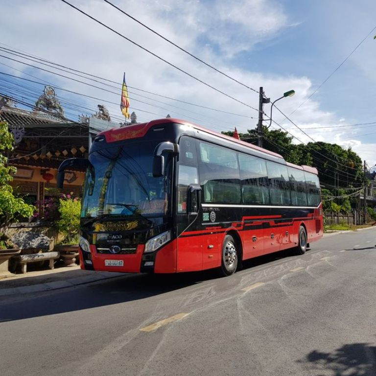 Dàn xe giường nằm 34 chỗ hiện đại của nhà xe Tân Ngọc Trinh trên tuyến Đà Nẵng Đồng Nai