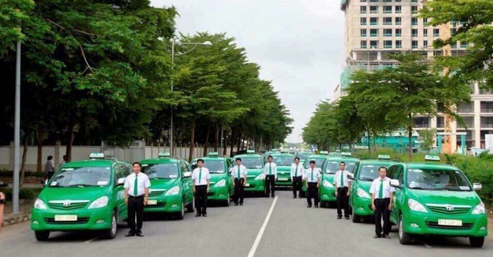 Dàn xe taxi Mai Linh hoạt động chuyên nghiệp ở Bình Thuận