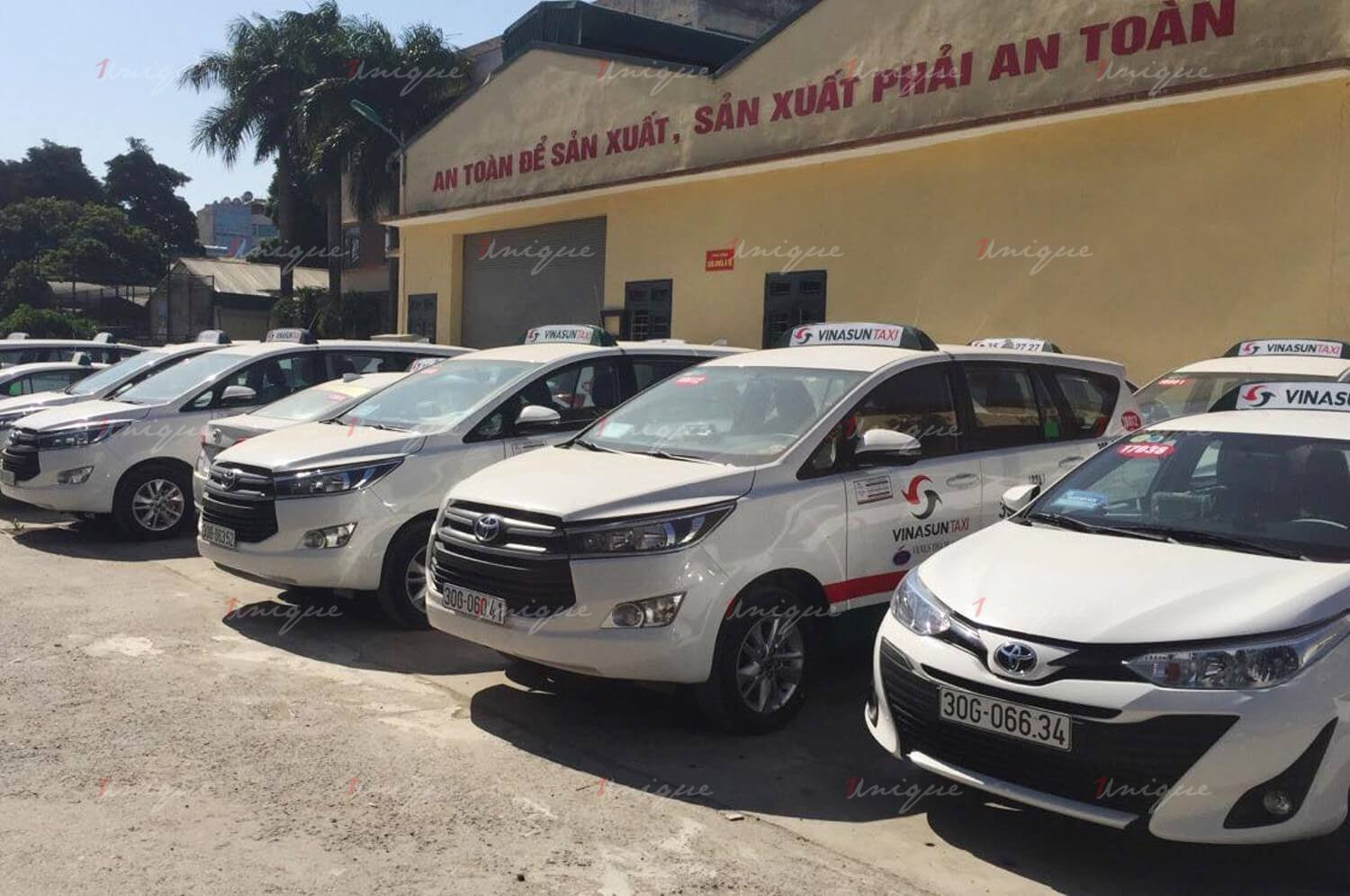 Dàn xe Taxi Vinasun mới tại Hà Nội chuẩn bị hoạt động
