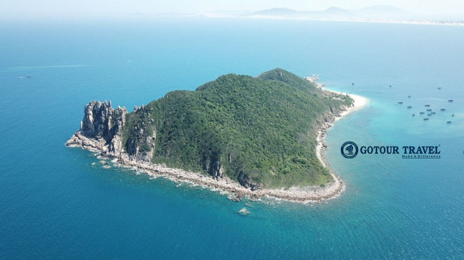 Đảo Hòn Nưa Phú Yên trên đường đi Gia Lai Nha Trang
