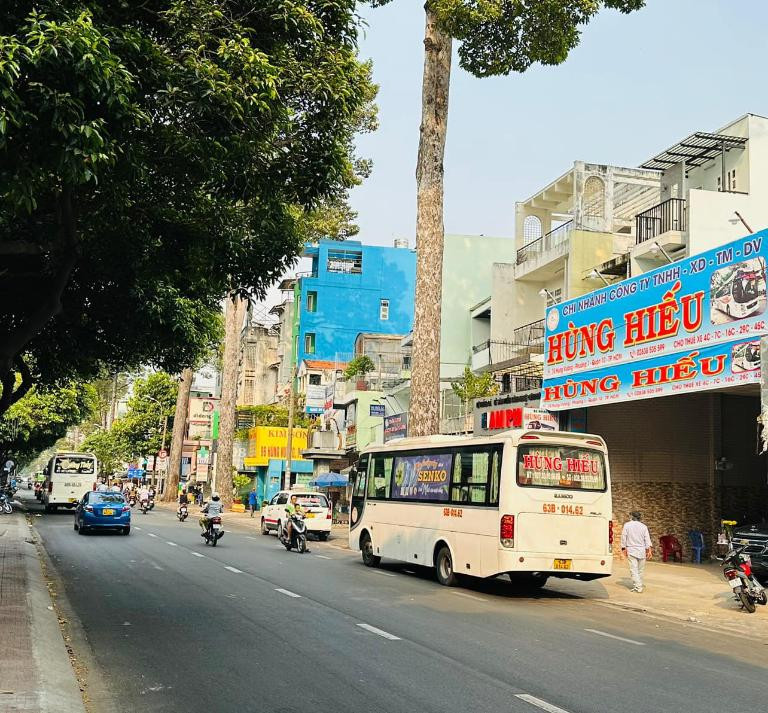 Đặt vé nhà xe Hùng Hiếu trực tiếp