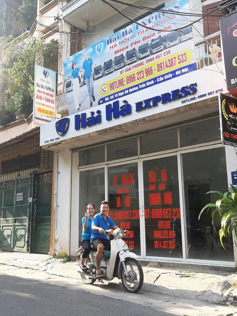 Đặt vé trực tiếp tại quầy của Nhà xe Hải Hà