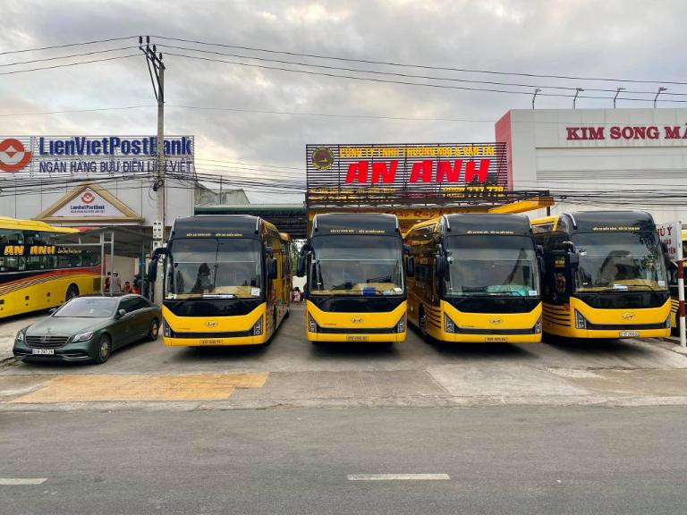 Đặt vé trực tiếp tại văn phòng Nhà xe An Anh