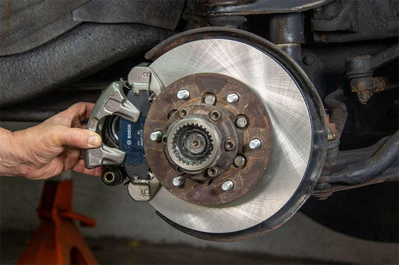 Đèn báo lỗi hệ thống phanh trên bảng táp-lô ô tô