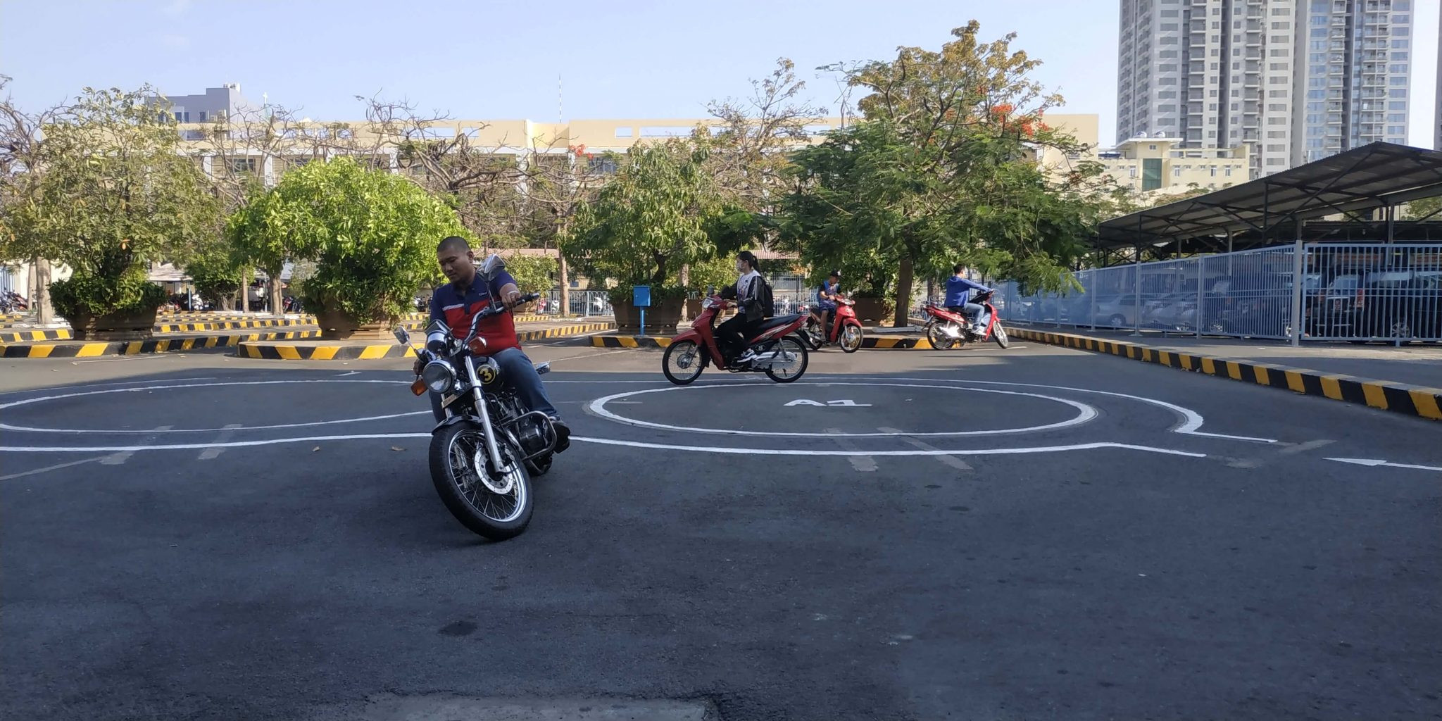 Địa điểm nộp hồ sơ và thi sát hạch bằng lái xe A2