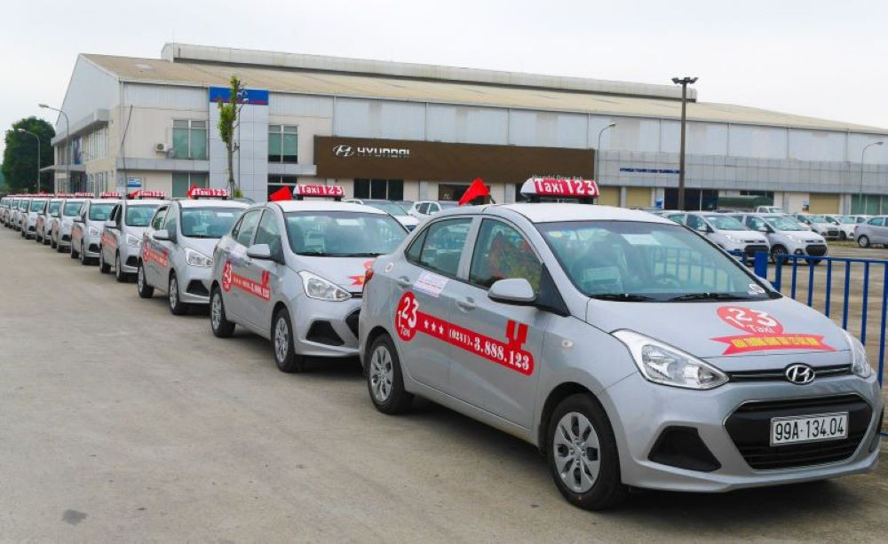 Dịch vụ của Taxi 123 tại Hà Đông chủ yếu phục vụ nhu cầu di chuyển đường dài.