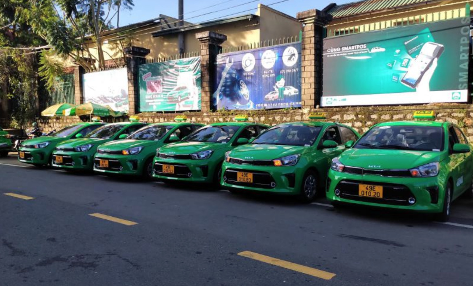 Dịch vụ taxi chuyên nghiệp, tiện lợi tại Lâm Đồng.