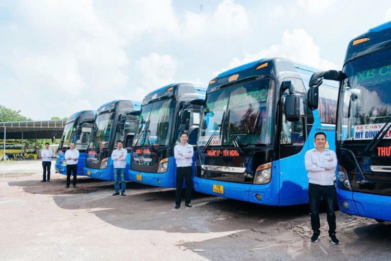 Dịch vụ tổng đài hỗ trợ khách hàng của Nhà Xe Anh Huy Đất Cảng