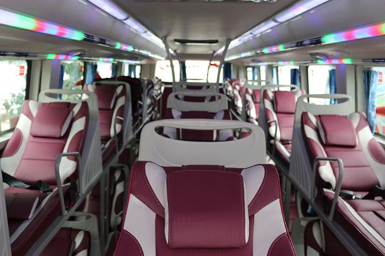 Dịch vụ xe khách Hồng Sơn luôn cải tiến để phục vụ tốt nhất trên tuyến Đà Nẵng Quảng Ngãi