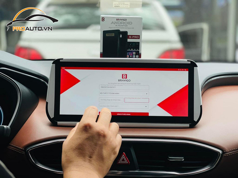 Điều khiển giọng nói trên màn hình Android Bravigo Mercedes