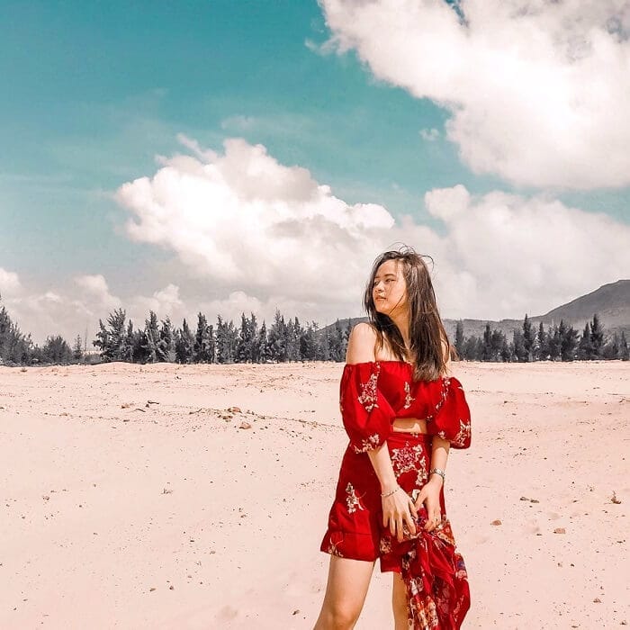 Chụp ảnh tại đồi cát