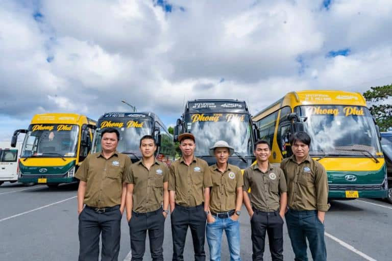 Đội ngũ lái xe Phong Phú