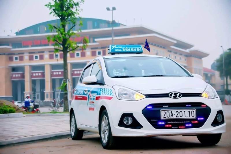 Đội ngũ tài xế chuyên nghiệp của Taxi Bình An Đồng Hỷ.