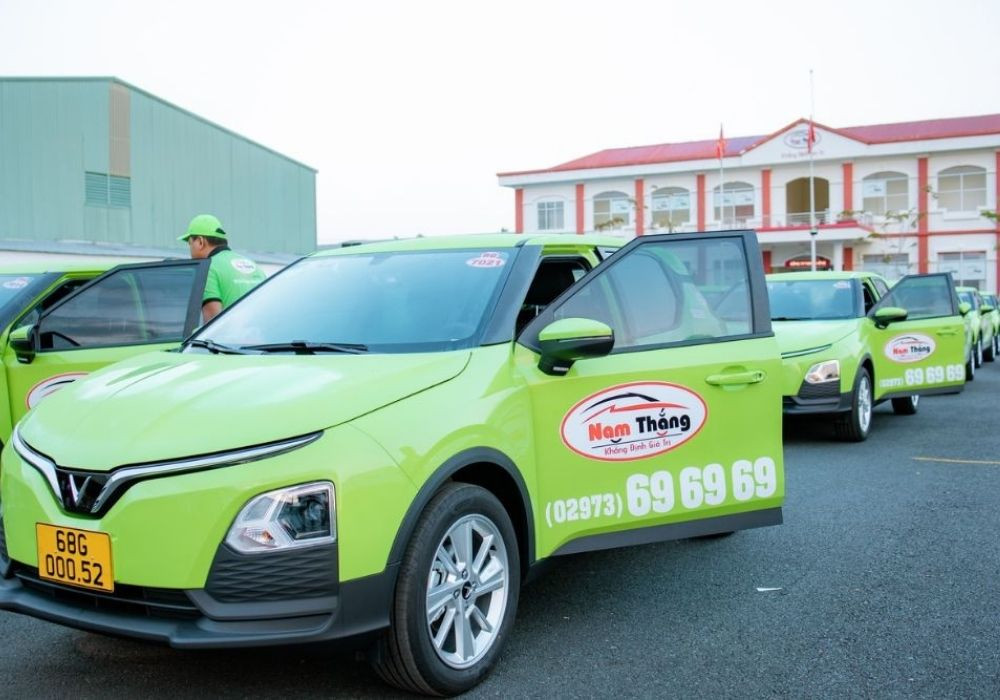Đội xe đa dạng của Taxi Nam Thắng Giồng Riềng, sẵn sàng phục vụ 24/7