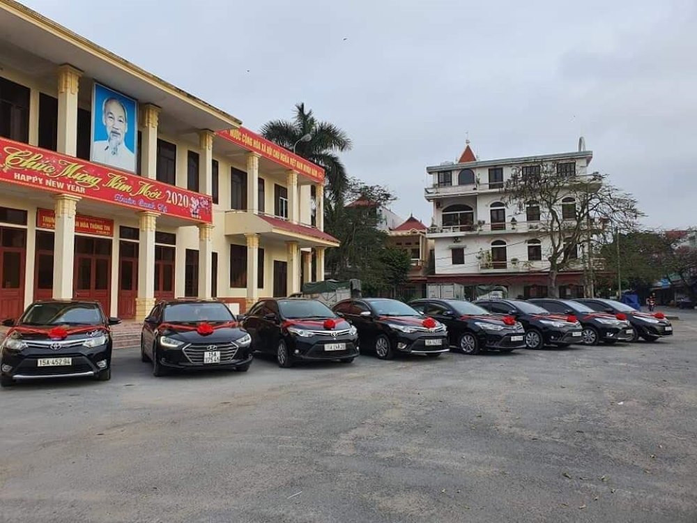 Đội xe hiện đại và sang trọng của taxi Vĩnh Bảo sẵn sàng phục vụ mọi nhu cầu di chuyển.