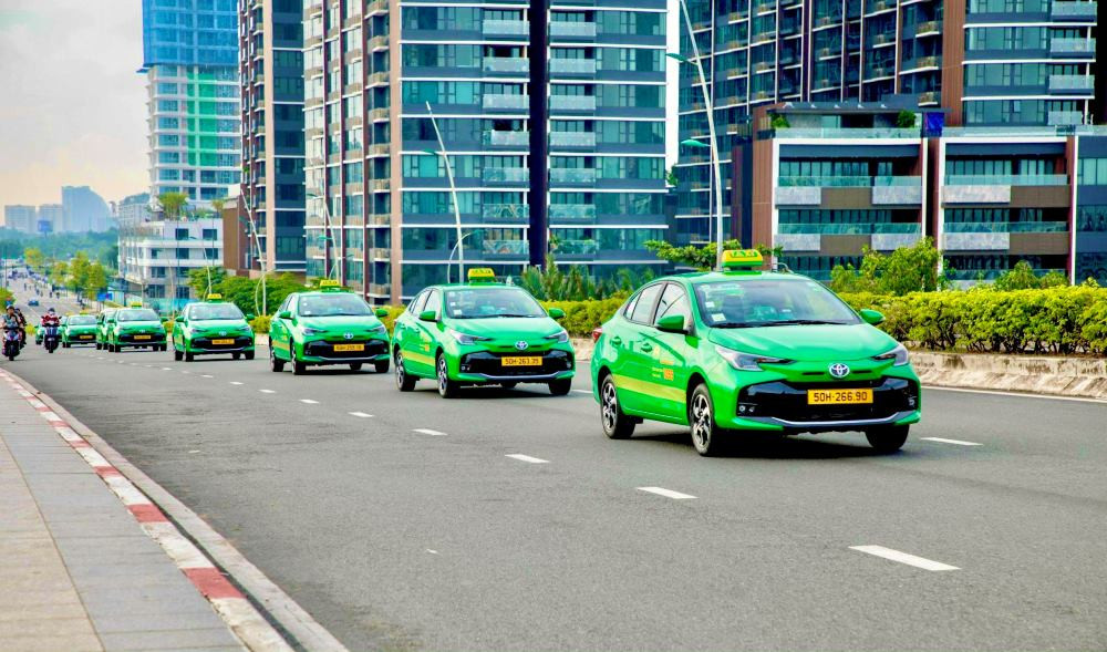 Đội xe lớn của Taxi Mai Linh tại Bảo Lộc sẵn sàng phục vụ khách hàng