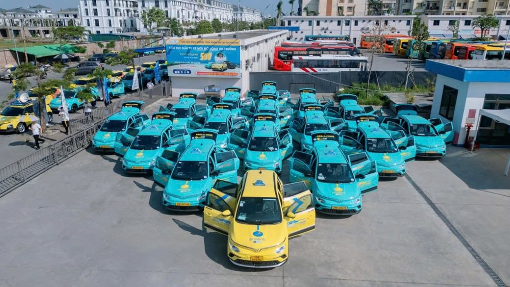 Đội xe taxi điện VinFast của Xanh SM tại Hải Phòng