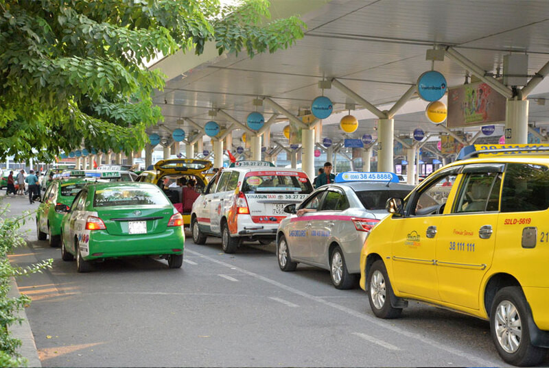 Đội xe taxi hiện đại, đảm bảo chất lượng dịch vụ taxi cổ đông Sơn Tây