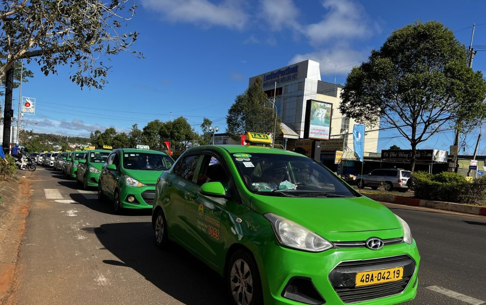 Đội xe Taxi Mai Linh quy mô lớn, đáp ứng nhu cầu di chuyển tại Gia Nghĩa