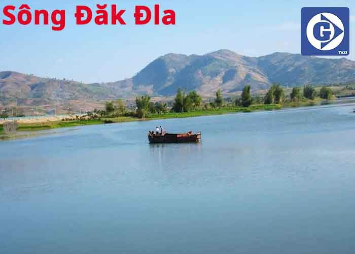Dòng chảy êm đềm của Sông Đắk Bla tại Kon Tum