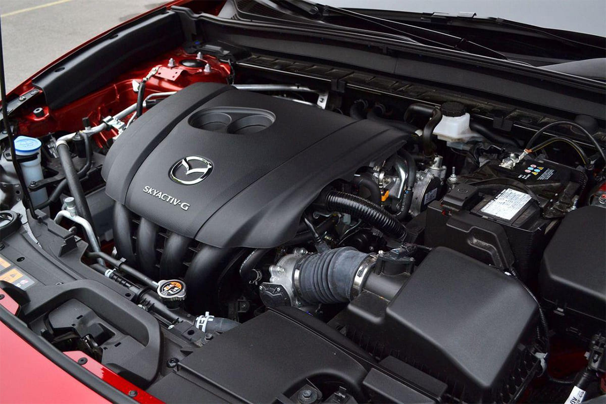 Động cơ SkyActiv-G 2.0L mạnh mẽ của Mazda CX-30 2022