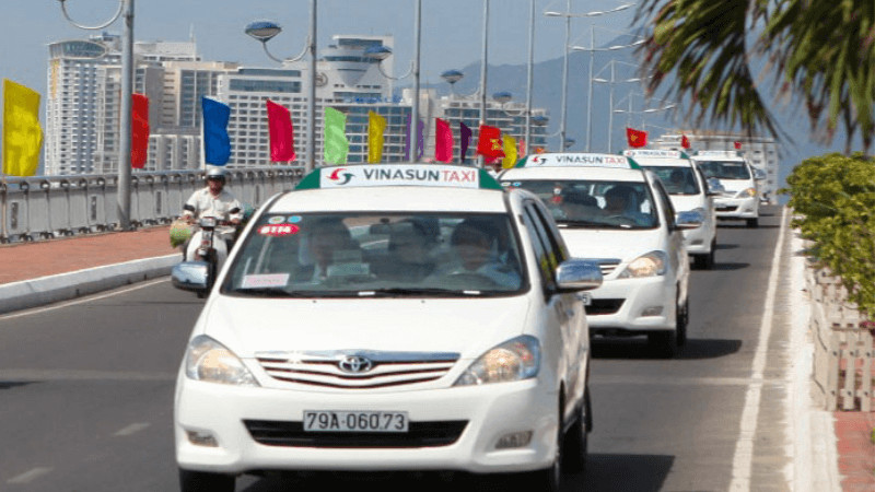 Dòng xe taxi Vinasun Đắk Lắk hiện đại, lựa chọn tốt cho taxi sân bay bmt.