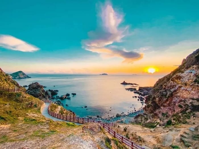 Khám Phá Eo Gió: Viên Ngọc Hoang Sơ Của Quy Nhơn
