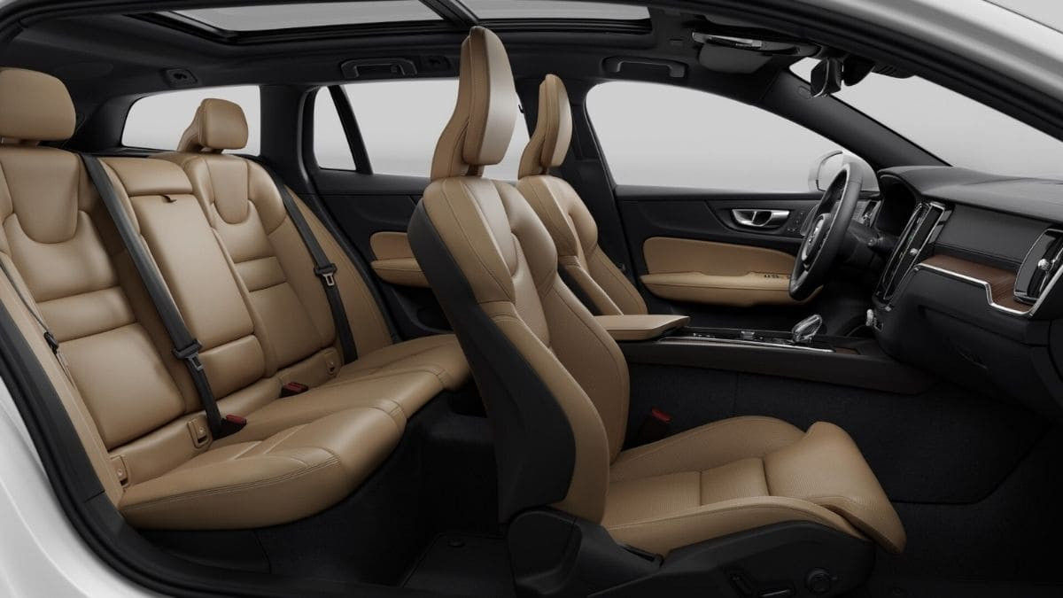 Ghế da Nappa đục lỗ trên Volvo V60