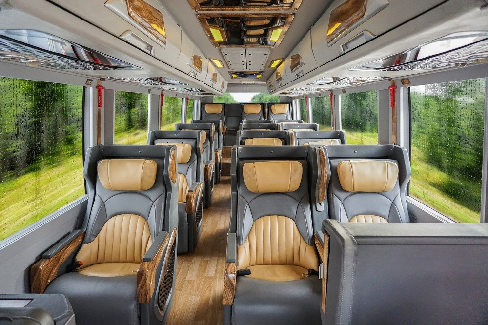 Ghế nằm thoải mái trên xe 3S Limo đi Đà Lạt