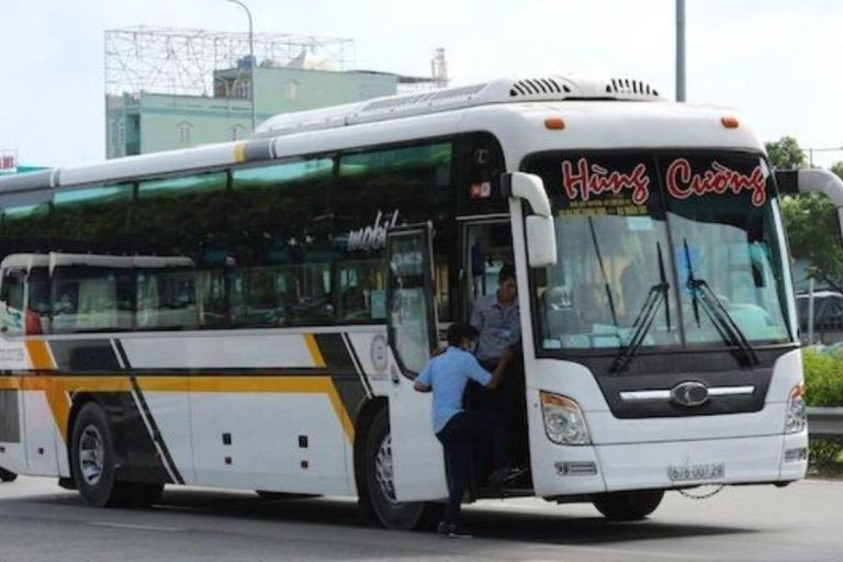 Ghế ngồi tiện nghi trên xe Hùng Cường mang lại sự thoải mái