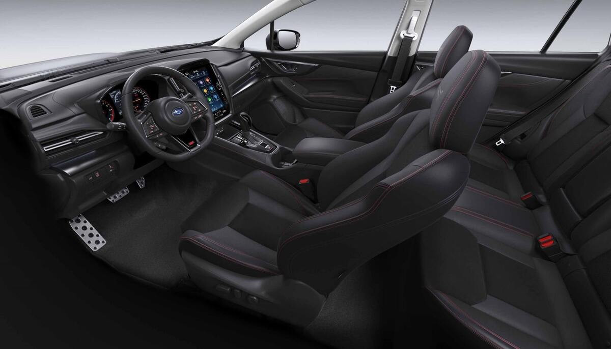Ghế thể thao bọc nhung Ultrasuede của Subaru WRX mang lại sự thoải mái