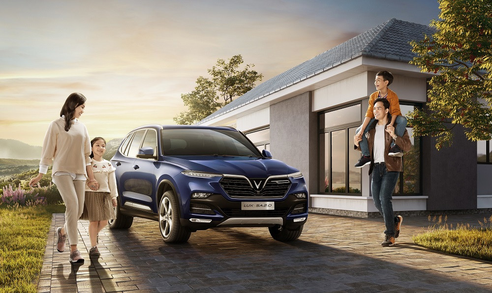 Gia đình thoải mái trên xe SUV 7 chỗ cho chuyến đi xa