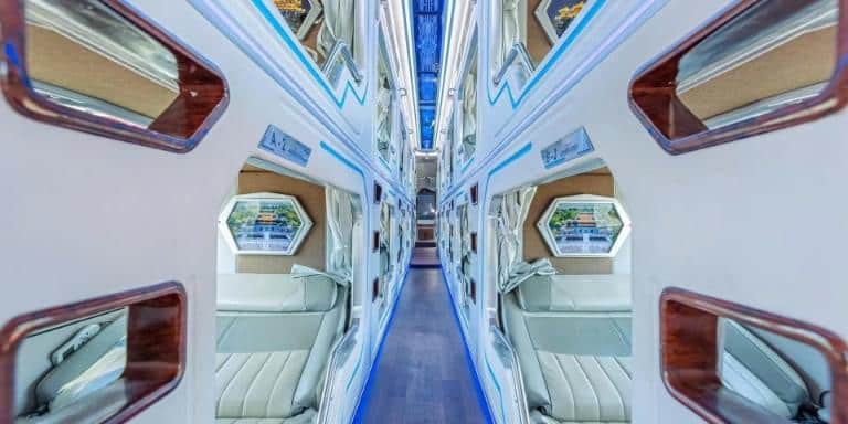 Giường nằm xe khách Phong Phú
