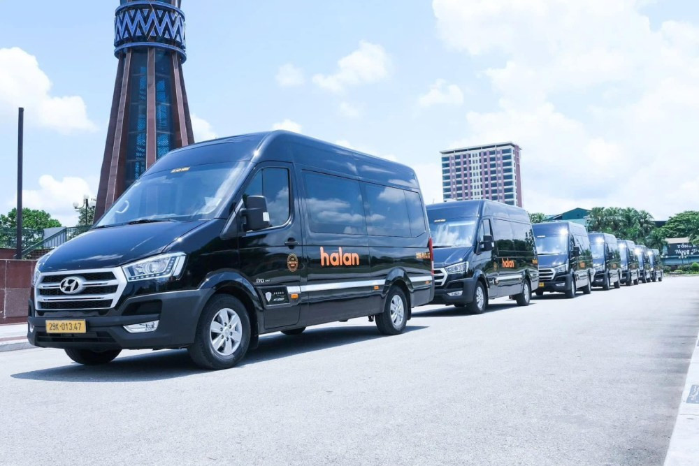 Hà Lan còn hỗ trợ dịch vụ xe hợp đồng với dòng xe Limousine và ô tô 4 chỗ tại Sông Công