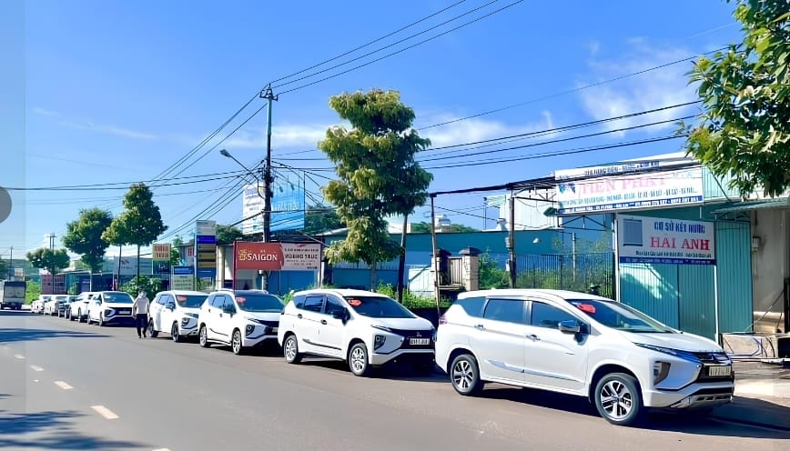 Hãng taxi Phố Núi Gia Lai