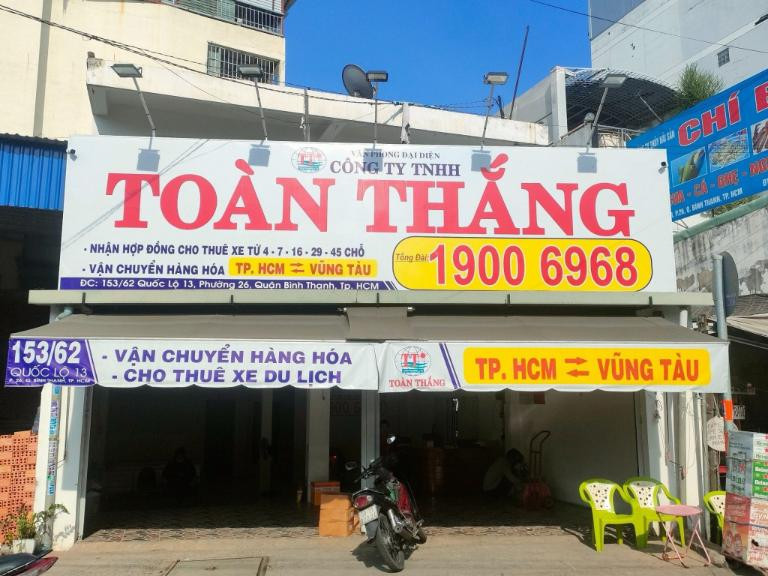 Hãng xe Toàn Thắng cung cấp đa dạng dịch vụ vận tải