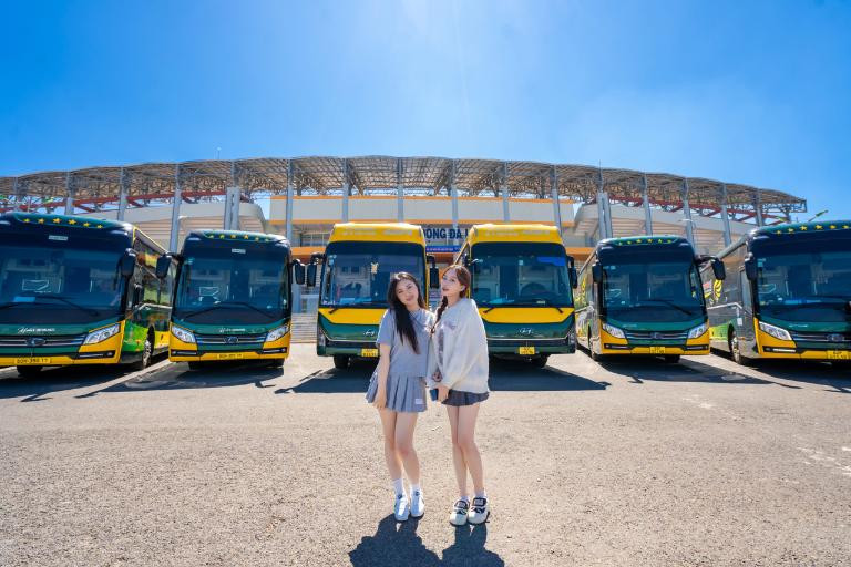 Hành khách đặt vé xe Phong Phú