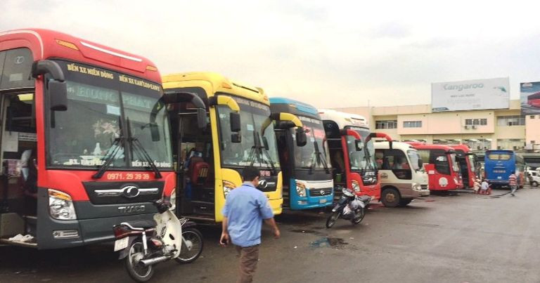 Hành khách di chuyển từ Bến xe Miền Đông đi Tây Nam Bộ