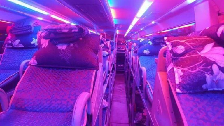 Hệ thống xe tại cơ sở có nội thất cực hiện đại với đầy đủ trang thiết bị tiện ích hấp dẫn