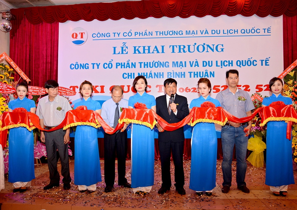 Hình ảnh khai trương chi nhánh taxi quốc tế tại Bình Thuận