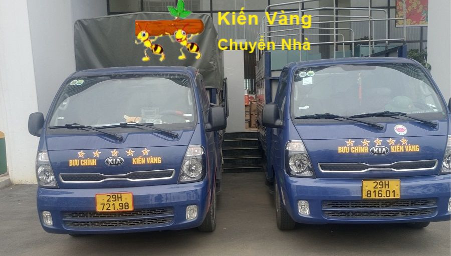 Hình ảnh taxi tải Kiến Vàng chuyên nghiệp trong dịch vụ vận chuyển