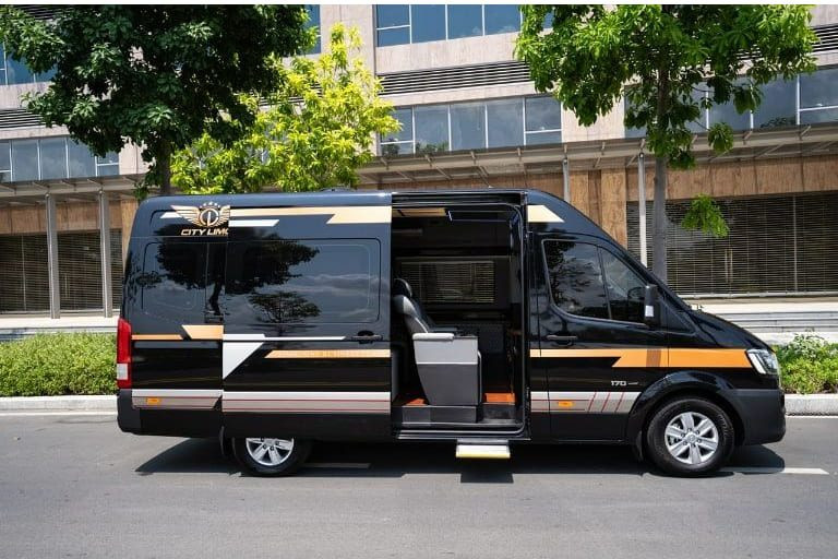 Hình ảnh xe khách Duy Khánh Limousine trên tuyến Thanh Hóa Cẩm Phả