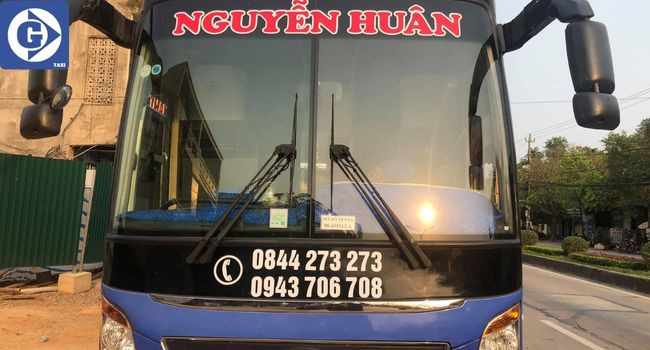 Hình ảnh xe khách Nguyễn Huân chuẩn bị khởi hành tại Quảng Bình