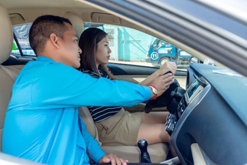 Học viên tự học lái xe ô tô tại nhà có thể không đủ điều kiện dự thi