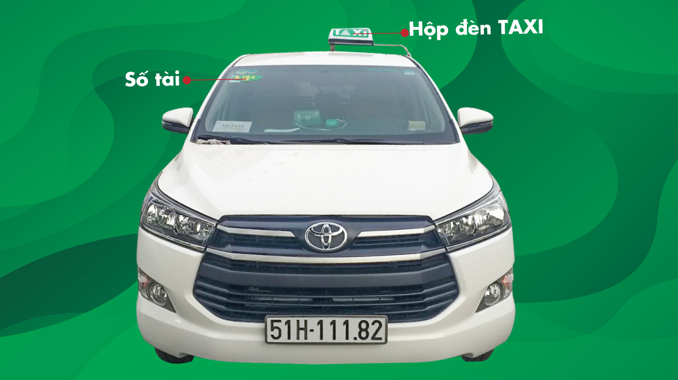 Hộp đèn nhận diện của taxi Hòa Bình Xanh