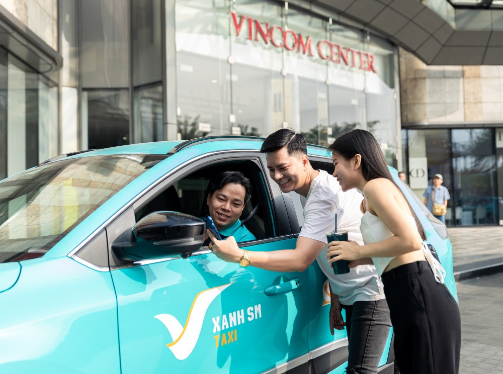 Hướng dẫn cách đặt xe taxi điện 5 chỗ Xanh SM tiện lợi