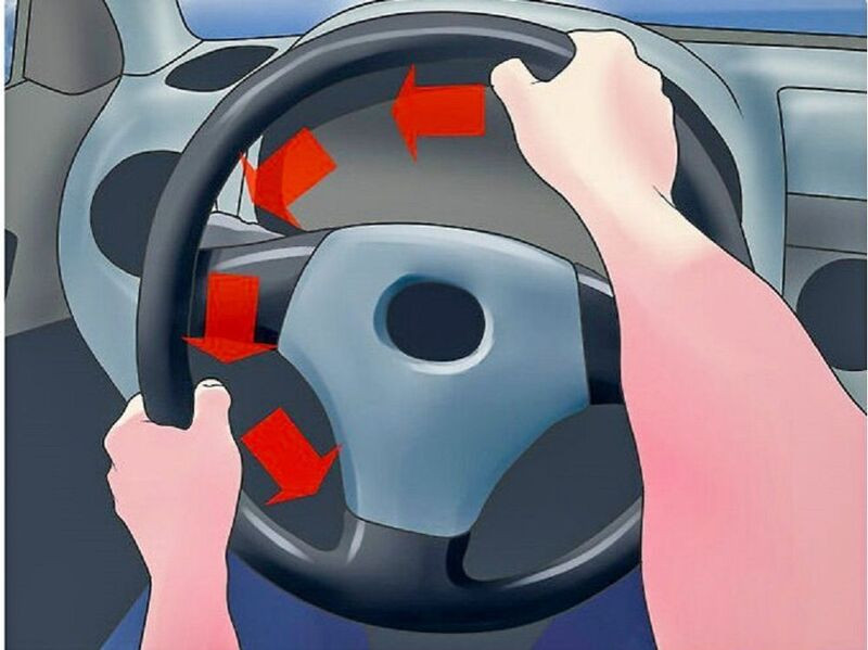 Hướng dẫn kỹ thuật đánh vô lăng ô tô kiểu kéo đẩy khẩn cấp
