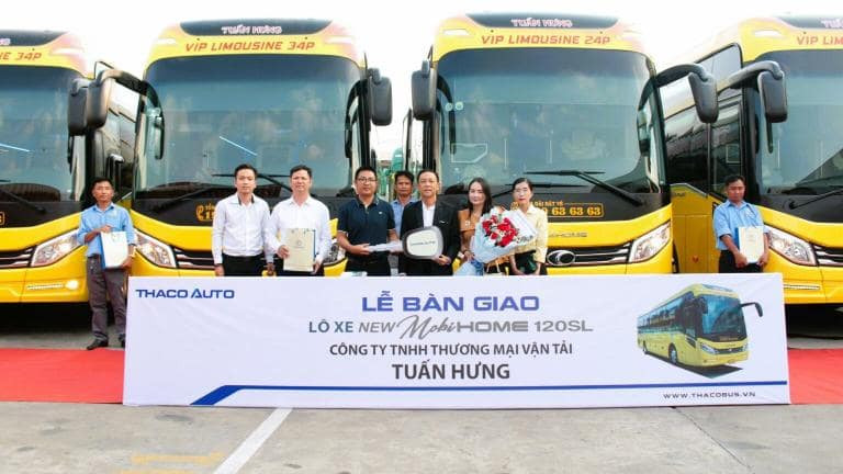 Khách hàng nên đặt vé xe Tuấn Hưng sớm, đặc biệt dịp cao điểm.